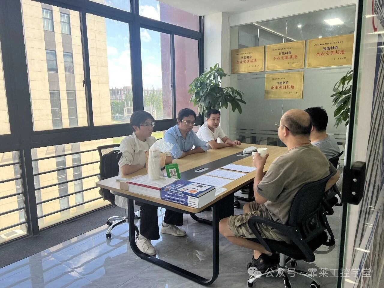 校企面对面！合作企业走进霏来不可教育开展学员专场面试